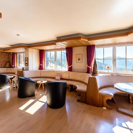 坦奈霍夫莱科斯酒店 酒店 萨巴赫瓦登